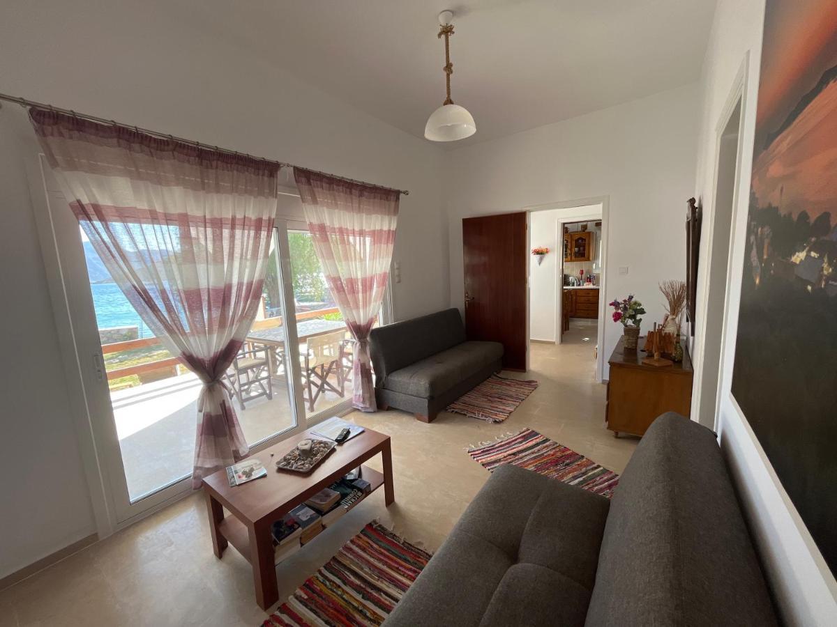 Villa Evdokia Emborios Eksteriør billede
